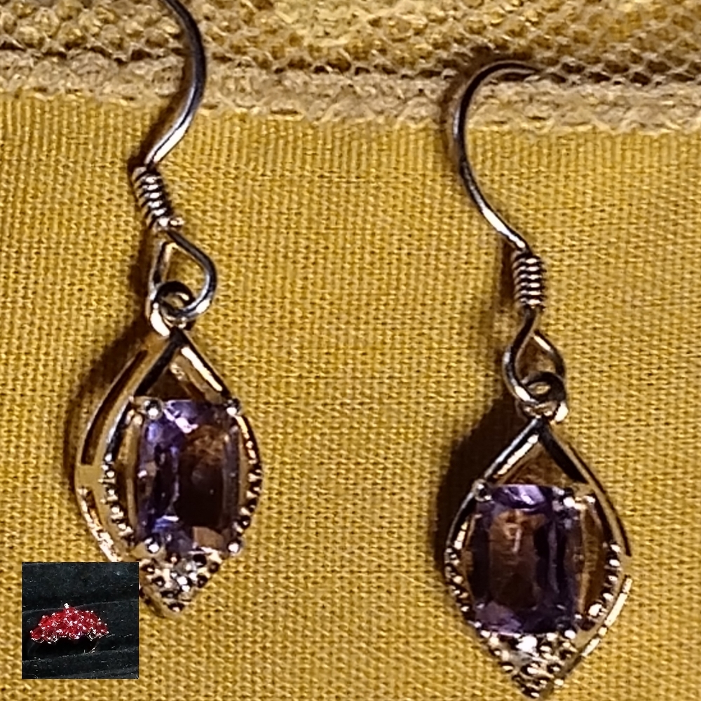 GORGEOUS, BAVARIAN  📌AMETHYST IN EMERALD CUT, STERLING. 1-1/4" L x 2//4" DEEP.
